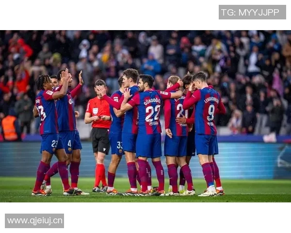 西甲联赛巴萨8-2大胜：巴萨8-2逆袭大胜拜仁的经典战役分析